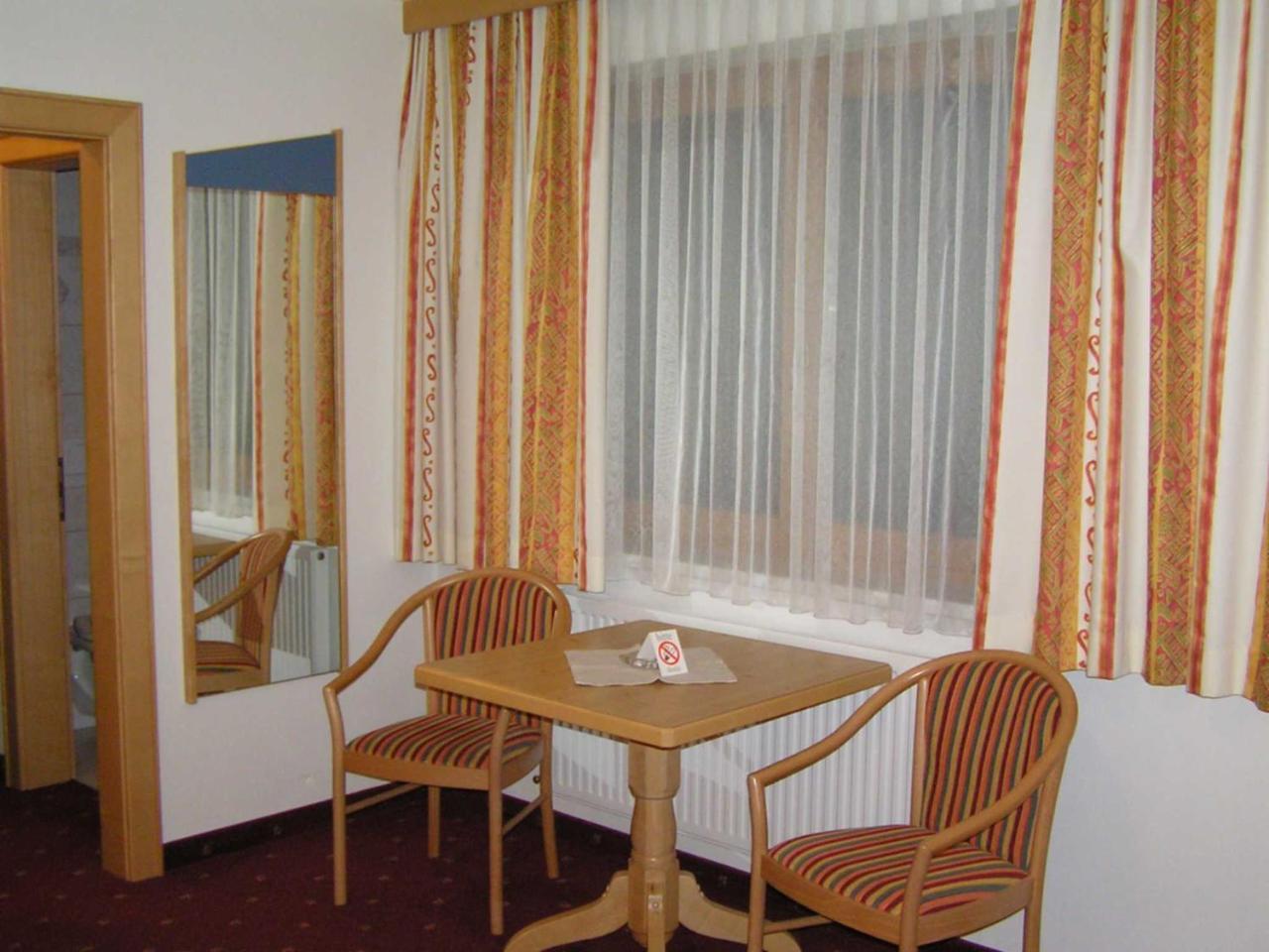Bed & Breakfast Haus Fallesin