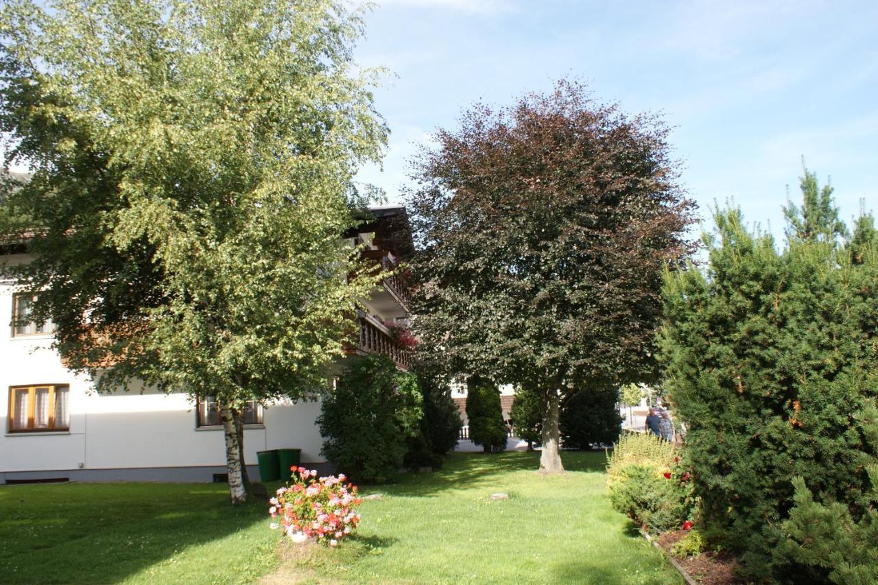 Bed & Breakfast Haus Fallesin *