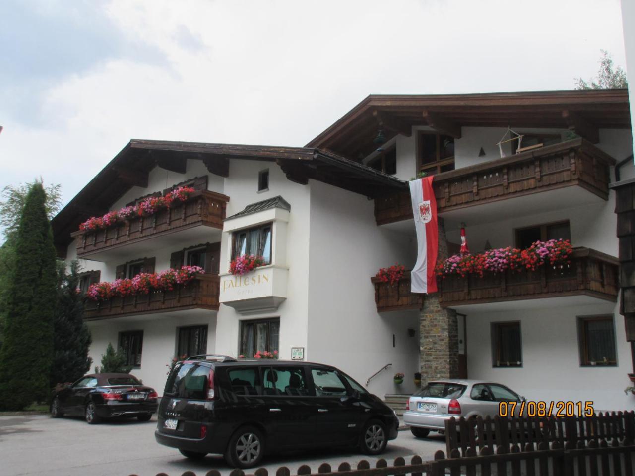 Haus Fallesin Bed & Breakfast